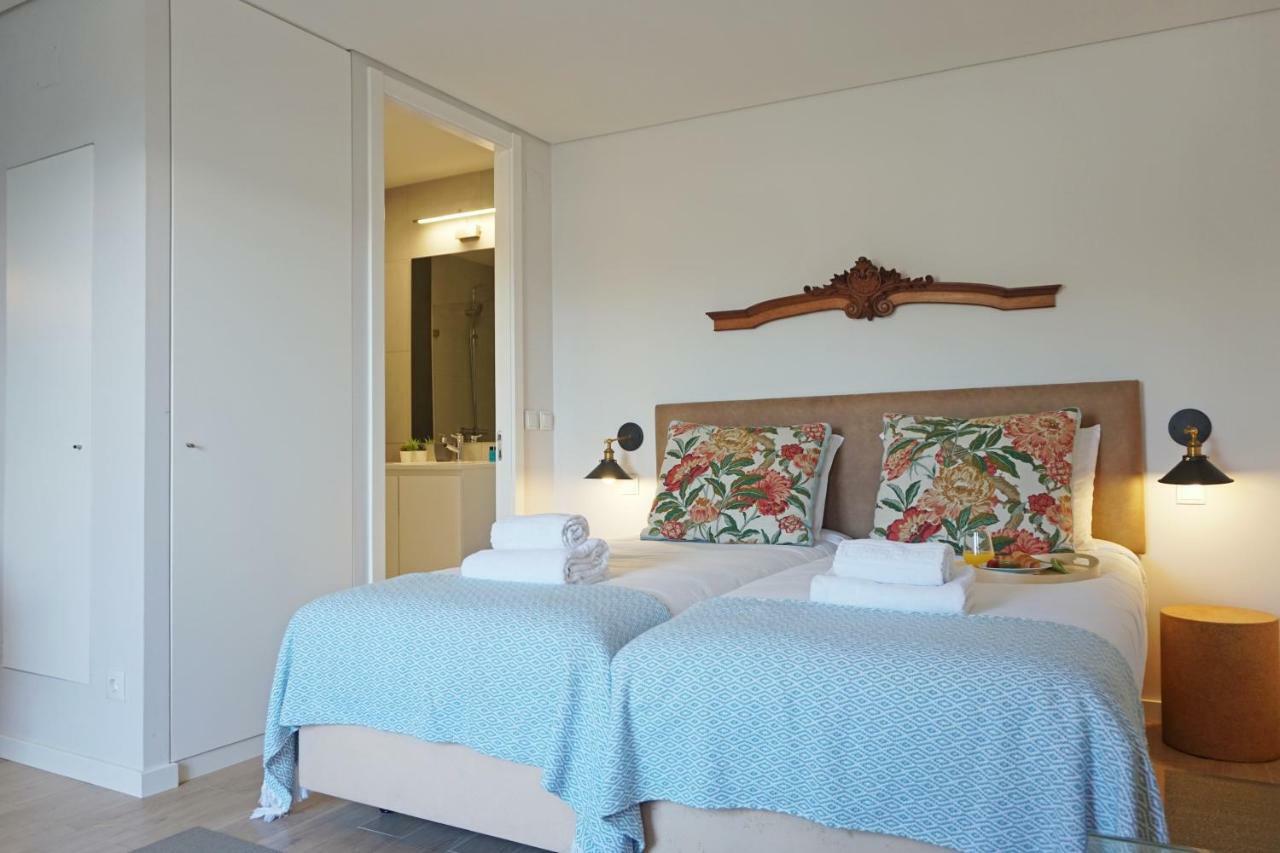 Porto View By Patio 25 Apartment บีลาโนวาเดกายา ภายนอก รูปภาพ