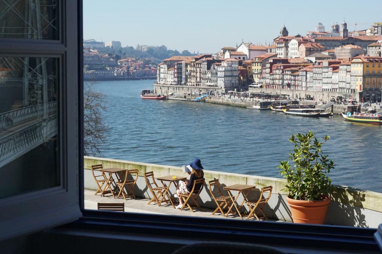 Porto View By Patio 25 Apartment บีลาโนวาเดกายา ภายนอก รูปภาพ