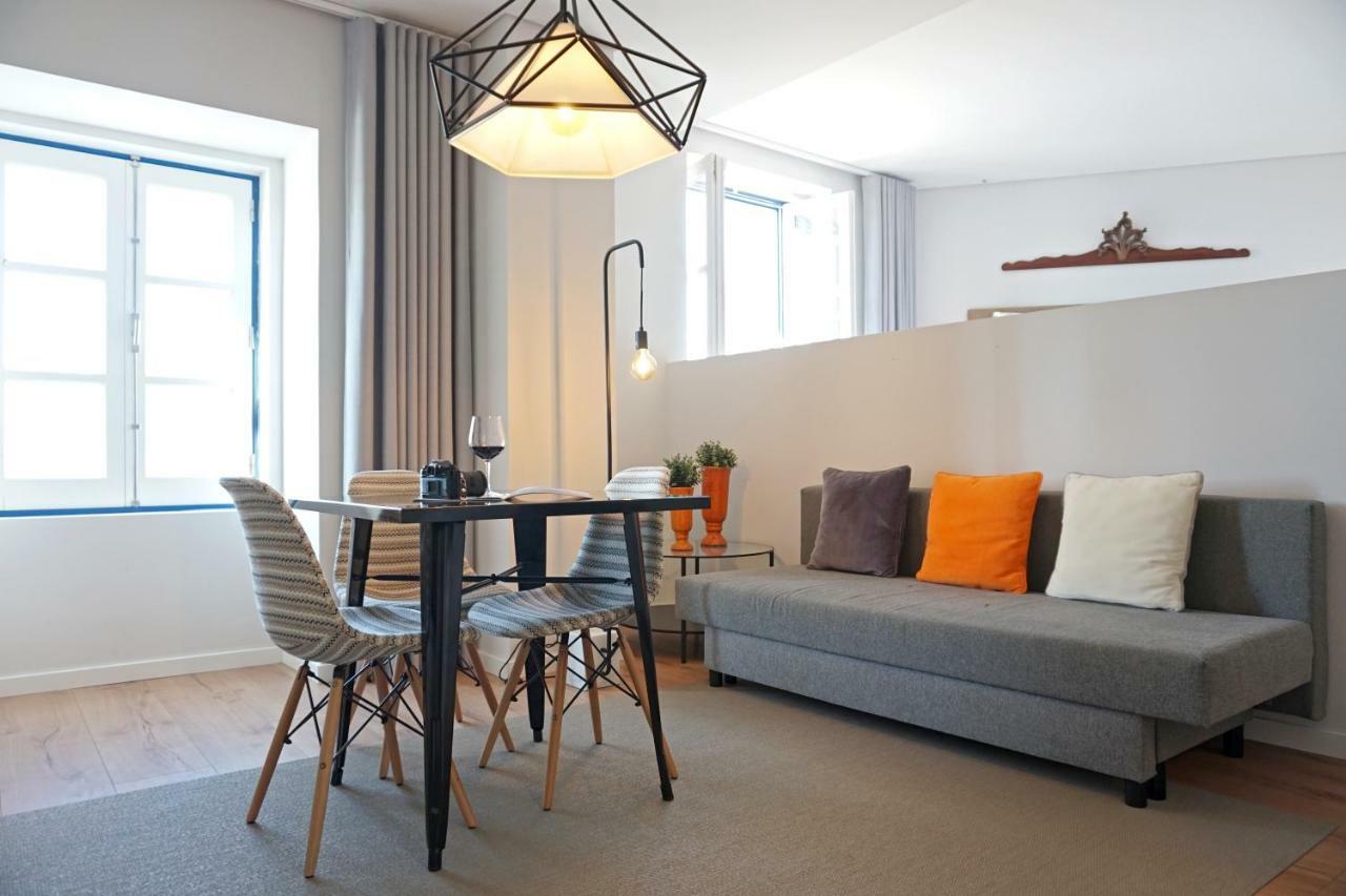 Porto View By Patio 25 Apartment บีลาโนวาเดกายา ภายนอก รูปภาพ
