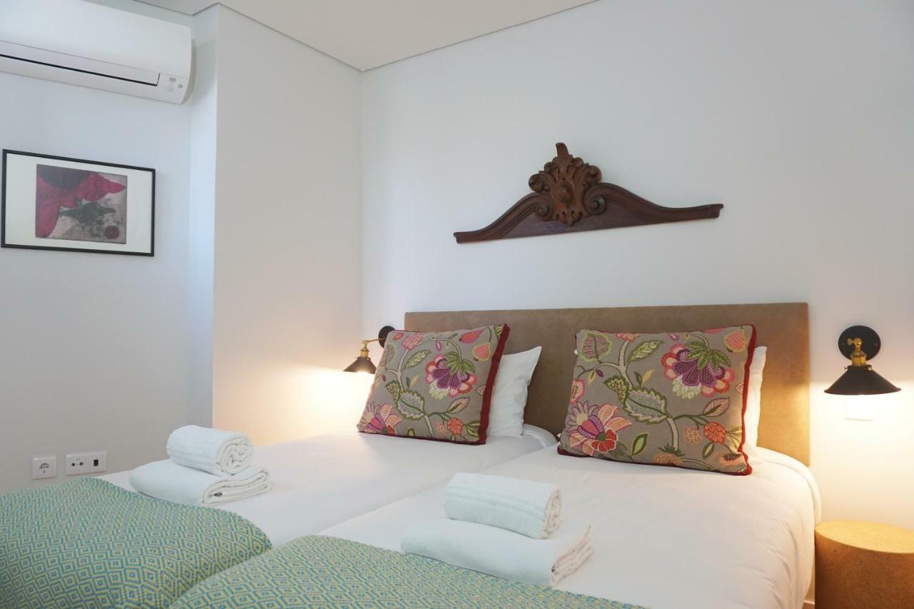 Porto View By Patio 25 Apartment บีลาโนวาเดกายา ภายนอก รูปภาพ