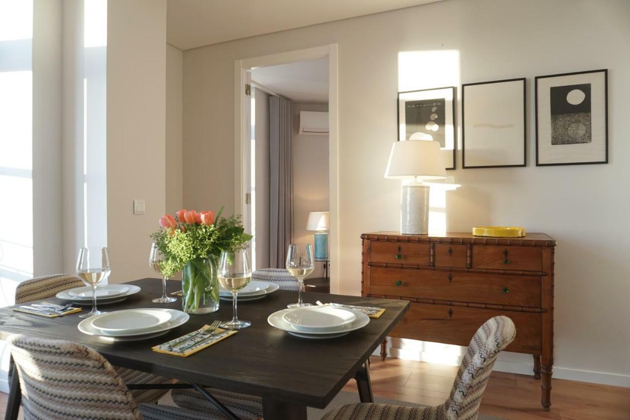 Porto View By Patio 25 Apartment บีลาโนวาเดกายา ภายนอก รูปภาพ
