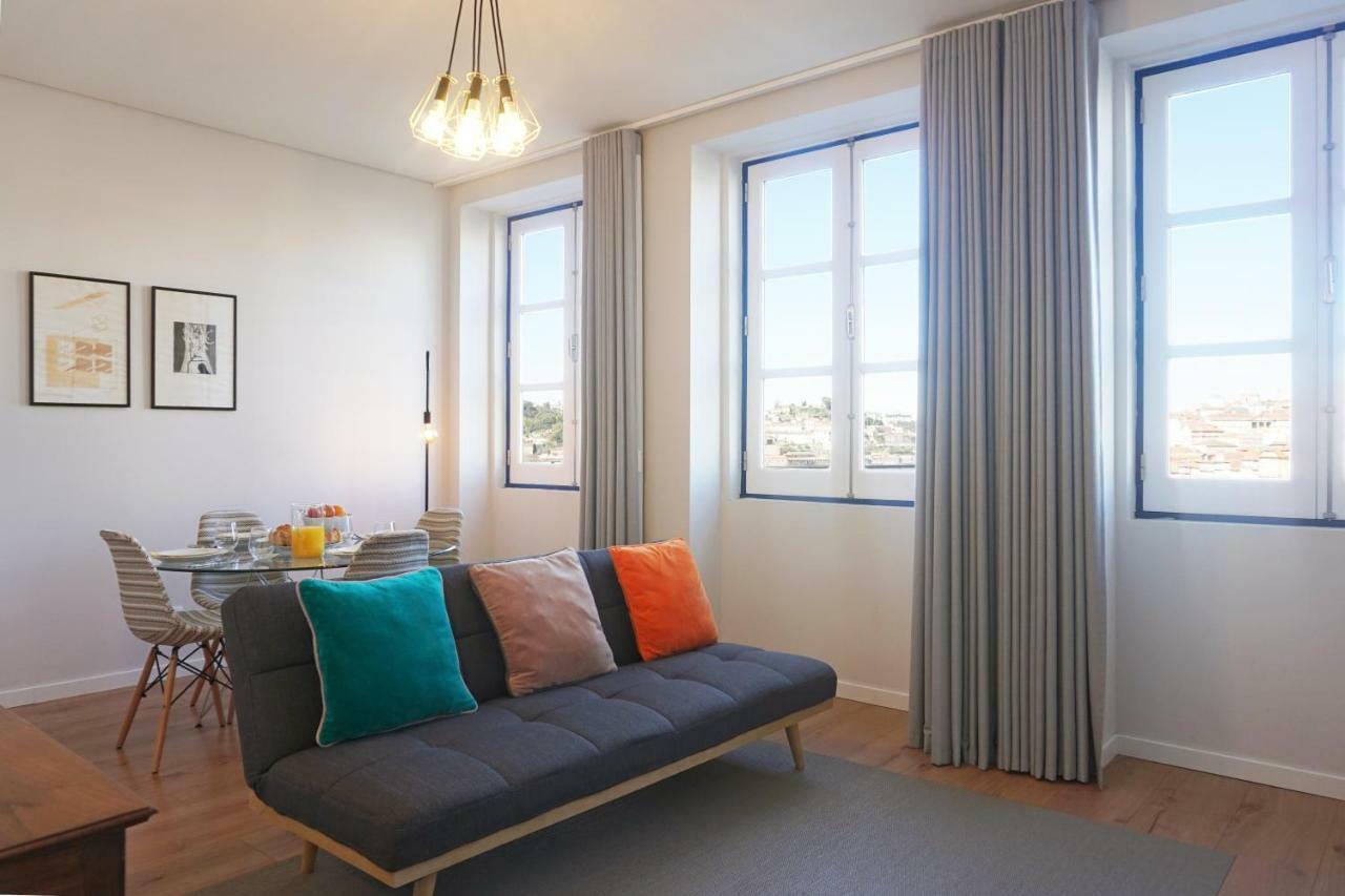Porto View By Patio 25 Apartment บีลาโนวาเดกายา ภายนอก รูปภาพ